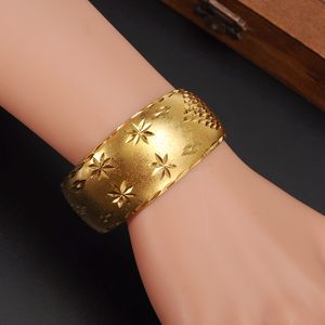 Brazaletes de 29 mm de ancho para mujeres 14 k de oro amarillo relleno de oro relleno de oro Dubai Star Bangle Open Bracelets Regalo nupcial/mamá presente