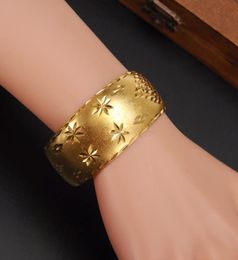 Bracelets de 29 mm de large pour femmes039S 14 K jaune en or solide rempli de bijoux de dubai bracelets ouverts Bracelets Bridal Giftmom présent5916810