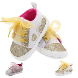 2 Kleur Glinstsen Liefde Baby Schoenen Kant Prinses Baby Meisje Schoenen Zuigelingsschoenen Baby Sneakers Moccasins Zachte Eerste Walking Schoen Groothandel