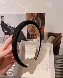 2Color Luxury Quality Loletter Bandand Père Imprimeur large Brand Brand Designer Hair Hoop pour femmes Sports extérieurs Brestable HEA2313076