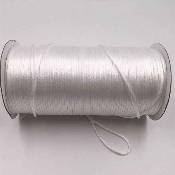 Hilo de cable de satén de ratail blanco de 2 mm nudo chino macarrón pulsador de macrame cuerda trenzada borla de bricolaje hilo de cuentas 10-225 metros