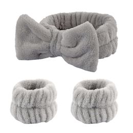 2pc hoofdbanden spa hoofdband polsbandje voor het wassen van gezicht scrunchies manchetten handdoek haarkopband voor make -up douche tienermeisjes sno88 y23