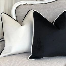 2PC Taie d'oreiller en velours noir et blanc de haute qualité avec taie d'oreiller simple de style nordique 50x50 taie d'oreiller de luxe légère et moderne 240113