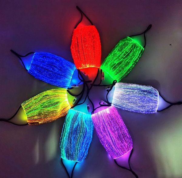 2PC / set Masques de fête LED Changement de couleur Flash coloré Masque illuminé Recharge USB pour Bar Disco Dancing Festival Tissu de fibre optique