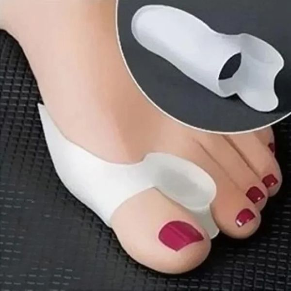 2pcs = 1 Pair Silicona Toes Separator Bunion Dessplicador de Ectropion de los dedos de los pies del dispositivo exterior Corrector Hallux Valgus Corrector