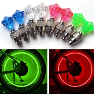 Luces de bicicleta de 2 piezas MTB Accesorios para bicicletas Ruedas Ruedas Ciclos de neumáticos Berituras LED LIGHT LAMPURA DE LA LANTERA 231227