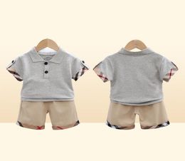 2pcs Boys Summer Clothes Filts Shirts Fashion Shorts Tenues pour Baby Boy Toddler Tracksuit pour 0-5 ans5597308