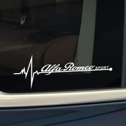 2 stks auto zijruit stickers voor Alfa Romeo Giulia vinyl reflecterende decro CA-671304L