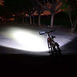 Moto projecteur universel LED éclairage 20W vélo conduite lampe 12V 24V antibrouillard pour moto camion Je-ep voiture bateau