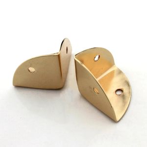 2pcs Metal Triangle Sac Corner Protecteur Buckle pour cuir Craft Purse Rabiet Book Livre Photo Album ACCESSOIRES DE MARIAL DIY