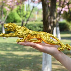 2 stks Moderne Abstract Goud Panther Figurines 30 * 10 * 8cm Geometrische Hars Leopard Standbeeld Wildlife Decor Auto Gift Craft Ornament Accessoires te koop