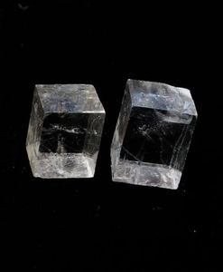 2pcs Naturel Clear Square Calcite Stones Iceland SPAR Quartz Crystal Rock Energy Stone Mineral Spemimen Healing2207222