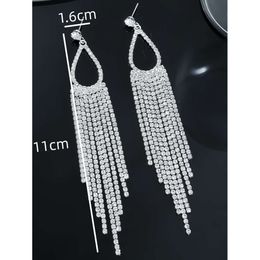 2 stuks Damessieraden Strass Kwastje Oorbellen Luxe Mode-accessoires voor Bruiloftsfeesten 2024 Hot Selling Designer Merken Koreaans