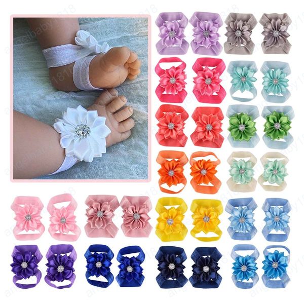 2 unids/par elegante cinta de raso flor niños sandalias descalzas elásticas regalo de Baby Shower niñas recién nacidos niños pequeños accesorios de fotografía