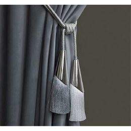 2pcs / paire rideau brosse embrasses gland frange ceinture suspendue boules accessoires de rideau support cravate dos arrimage lier T200601