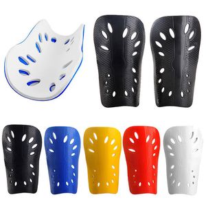 1 Pairs Soccer Shin Pads Cuish Plate Soft Soccer Football Shin Guard Pousque-plaquettes Protecteur pour les hommes Breffable Shinguard 16.3x11CM