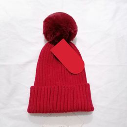 2 unids Primavera Otoño Invierno niño Sombreros de Navidad gilrs deporte Moda Gorros Skullies Chapeu Gorras Algodón Gorros Lana sombrero cálido Bombilla de punto niños agradable Color caramelo gife