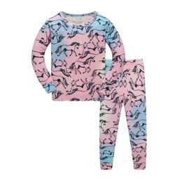 2pcs Girls pour les enfants Pamas Pamas Set Cartoon Kids Boys Pyjamas Baby Sleemberwear Slewear Girl Home Home Wear Clothes Boy Loungewear L2405