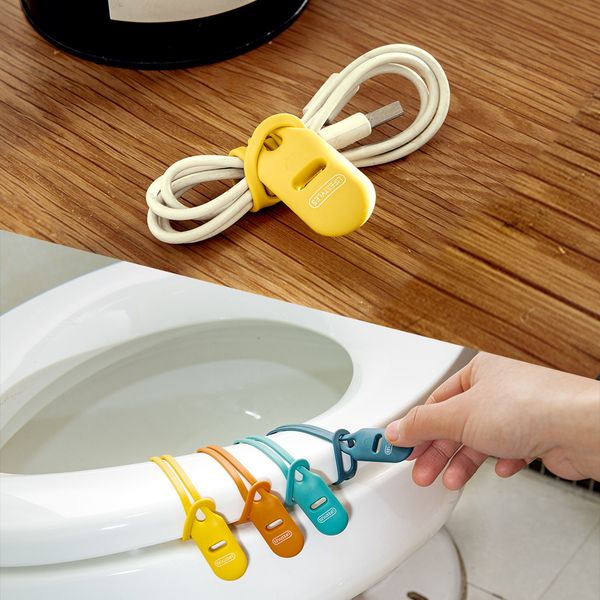 2 pièces lève-couvercle de toilette attaches réutilisables couverture de siège créative couvercles de poignée portables sanitaires pas sales mains fournitures de salle de bain