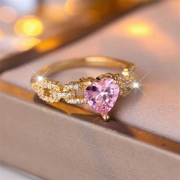 2pcs anneaux de mariage élégant rose cristal coeur pierre de pierre romantique amour sonnerie de fiançailles pour les femmes daity gold coloride widding band bijoux bijoux