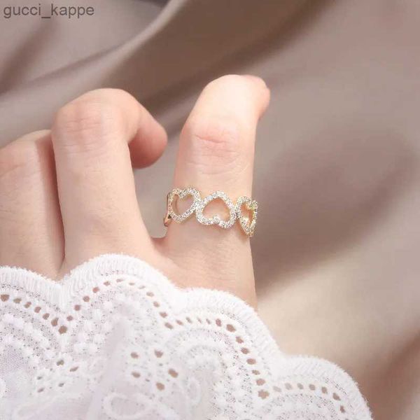 Anillos de boda de 2pcs Corea New Design Fashion Jewelry 14K Real Gold Electroplating Love Hollow Love Anillo de circon