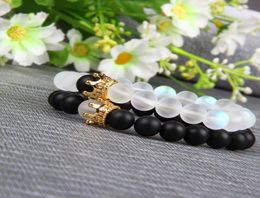 2pcSset Bracelet de nouveaux perles hommes et femmes Crown Macrame Style Style Charm Bracelets Bangles Accessoires Gift9306695