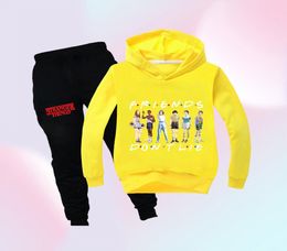 2pcsset Stranger Things Kids Set Pantalon à capuche à manches longues FRIENDS DONT LIE 9 couleurs disponibles Vêtements pour enfants Garçons Filles Cl7066714