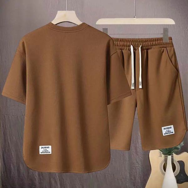 2 pièces Sportswear Tshirts Shorts Ret Low Solid Color Round Round Trawstring Elastic Retro Retro Mens Sports Costume 240411