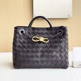 Bolsos de diseñador de lujo 2 tamaños grandes de verano Bolso de mano tejido de cuero durante la noche Bolso de mano Andiamo Bolso de mano Weekender Shop Bags Lady Man Hombro Pochette Bolso cruzado