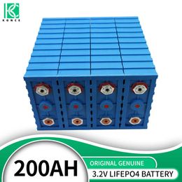 3.2V 200AH LIFEPO4 Batterie Lithium Iron Phosphate Cellules de bricolage Batterie solaire pour les bateaux à domicile 12V 24V 48V EV EV