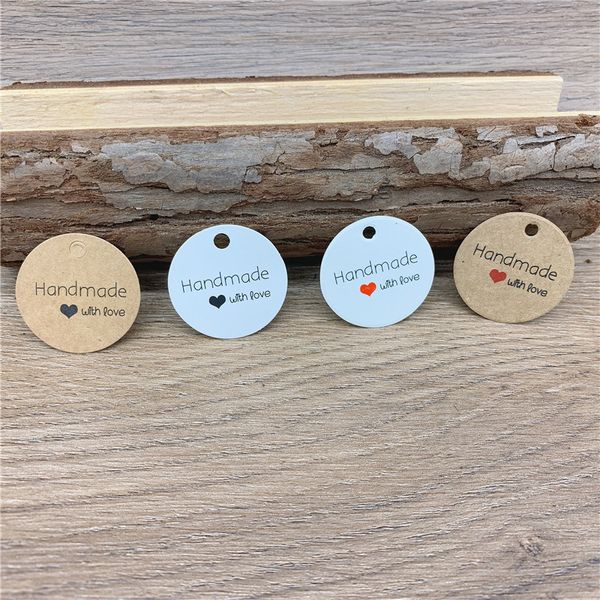 3 * 3cm Round Kraft Paper Handmade Tag With Love for Diy Gift Box Tag Candy Cupcake Thank You Tags 20 Style