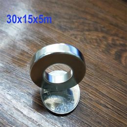 3 5 10 Uds imanes tamaño del anillo de diámetro 30x15x5mm redondo fuerte imán de neodimio de tierras raras N38 NdFeb321T