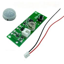 3,7 V Module de commande de carton d'éclairage solaire DIY Module de contrôleur de lumière du jardin Circuit de circuit imprimé à la lampe solaire infrarouge