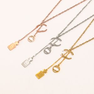 3-kanaals kleurstempel mode choker ketting ontwerper verguld roestvrij staal letter hanger kettingen voor vrouwen bruiloft sieraden