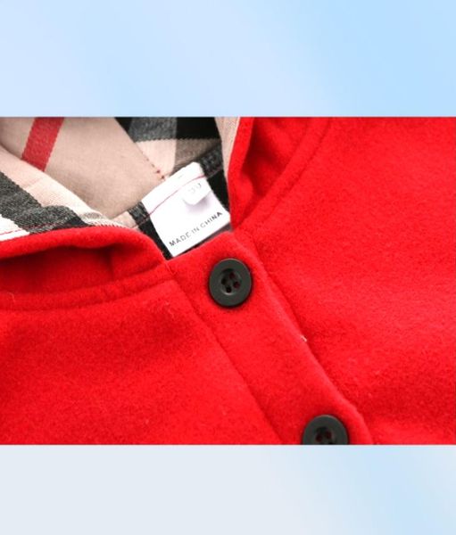 3 couleurs Baby Brand Clothes Poncho Windbreaker garçons Garçons Girls épaissis Les manteaux à capuche chauds Outwear Kids Cloak Enfants Châles Retail6774003