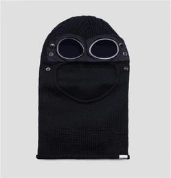 3 colores Dos lentes cortavientos capucha gorros de algodón al aire libre de punto a prueba de viento hombres mascarilla casual masculino gorras de calavera sombreros negro gris arm1790242