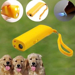 3 in 1 ultrasone LED PET HOG Repeller Stop Bark Dog Training Trainer Apparaat Anti Barking Flashlight SN1761