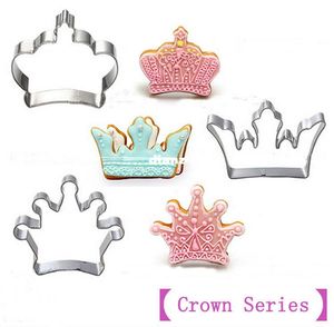 3 pcs / set Crown Series] Biscuits en acier inoxydable Cutter de moule 3D Biscuit Presse Fondant Moules Galletas Chocolate Moould