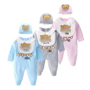 3 pièces ensemble chapeau bavoir combinaison enfants concepteur barboteuses filles garçons marque lettre nouveau-né bébé vêtements enfant en bas âge 01