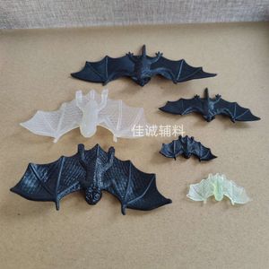 3 Simulación plástica/luminosa Accesorios de juguete decorativos de Halloween mini murciélago 4-12 cm