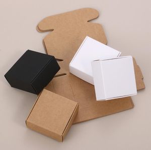 Caja de papel Kraft pequeña de 3 tamaños Cajas de embalaje de cartón para regalo Favor de la boda Empaque Jabón Hornear akes Galletas Paquete de chocolate Caja SN3924