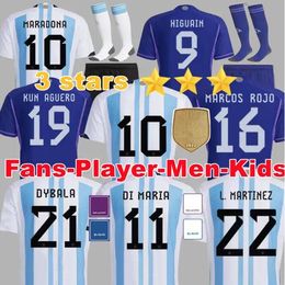 3 étoiles Argentine Soccer Jersey Fans Version Football Chemises Messi J.Alvarez de Paul Équipe nationale MBAPPE GRIEZMANN GIROUD 2023 Argentine Kit enfants Uniformes Chaussettes