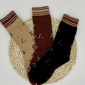 3 stijlen vrouwen katoenen letter sokken zacht warm ademende letters sok cadeau voor liefde topkwaliteit