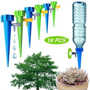 30/18/12/6 PCS Auto Irrigation Goutte À Goutte Système D'arrosage Goutteur Spike Kits Jardin Ménage Plante Fleur Automatique Abreuvoir Outils 210610