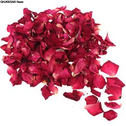 30/50/100G Románticos pétalos de rosas secas naturales Bañal de flores secas Spa Spugio de ducha blanqueamiento Suministro de baño
