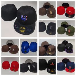 30 couleurs hommes plat pleine taille casquettes fermées mode hip hop coeurs gris bleu noir lettre Chicago baseball sports toutes les équipes chapeaux ajustés Love Hustle VIP13-04