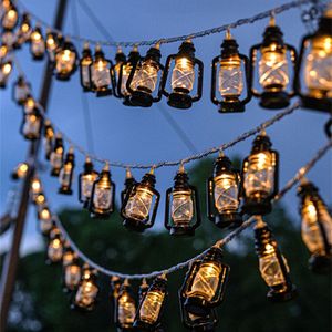 30 luces LED de cadena de linterna negra, mini lámpara de queroseno para interior, exterior, patio, jardín, vacaciones, fiesta en casa, Navidad, año nuevo, decoraciones (blanco cálido), alimentado por batería