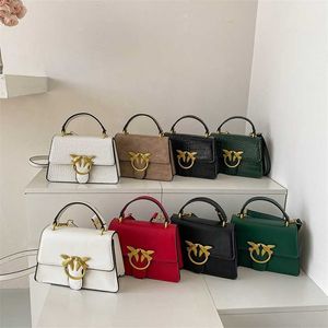 30% de rabais de concepteur Wine God God New Bird Handbag grande capacité Double Flying Swallow One épaule Bag du corps transversal TRENDY