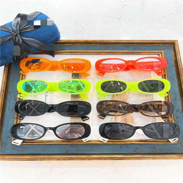 30% de descuento en gafas de sol nuevas para hombres y mujeres de diseñador de lujo 20% de descuento en gafas de sol familiares ovaladas súper calientes Fotografía callejera Esencial neto rojo mismo gg0517s moda