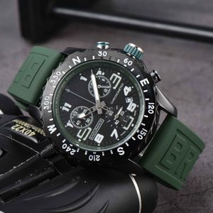 30% de réduction montre montre nouveau luxe chaud hommes Quartz Endurance Pro Avenger chronographe 44mm plusieurs couleurs en caoutchouc hommes bracelet